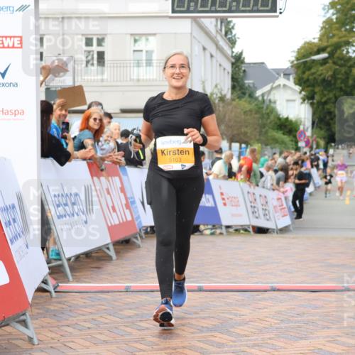 31.08.2025 - 21. Blankeneser Heldenlauf Strokosch-Dieckow http://msf.ph/oto/8703795 31.08.2025 13:00:53 Ziel 5103 meine-sportfotos.de