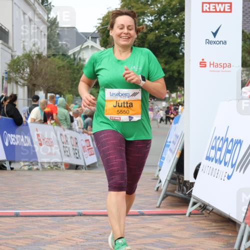 31.08.2025 - 21. Blankeneser Heldenlauf Strokosch-Dieckow http://msf.ph/oto/8703798 31.08.2025 13:00:44 Ziel 5550 meine-sportfotos.de