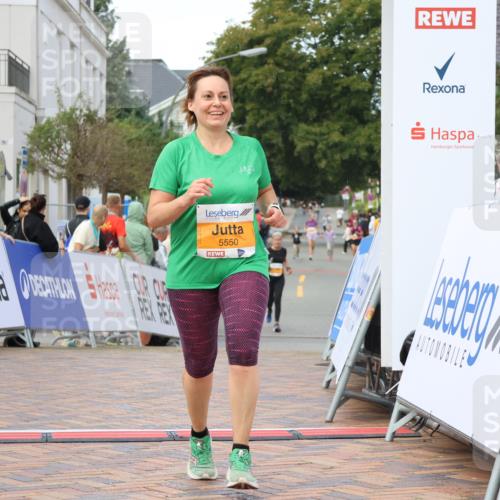 31.08.2025 - 21. Blankeneser Heldenlauf Strokosch-Dieckow http://msf.ph/oto/8703804 31.08.2025 13:00:44 Ziel 5550 meine-sportfotos.de
