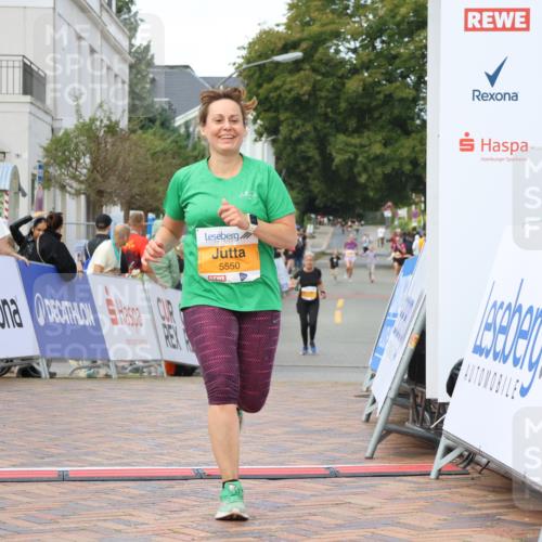 31.08.2025 - 21. Blankeneser Heldenlauf Strokosch-Dieckow http://msf.ph/oto/8703807 31.08.2025 13:00:43 Ziel 5550 meine-sportfotos.de