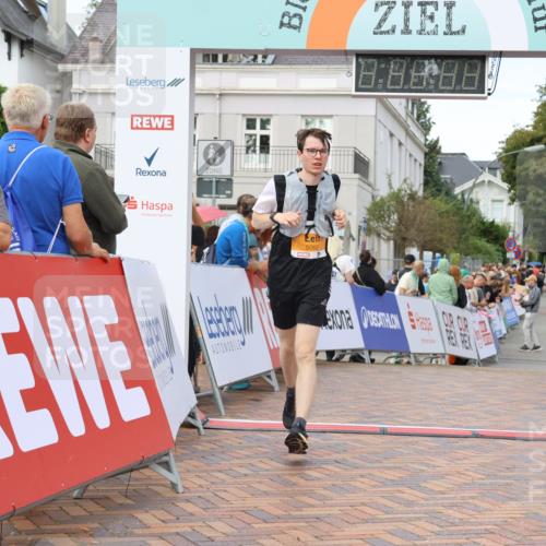 31.08.2025 - 21. Blankeneser Heldenlauf Strokosch-Dieckow http://msf.ph/oto/8703819 31.08.2025 13:00:33 Ziel 5062 meine-sportfotos.de