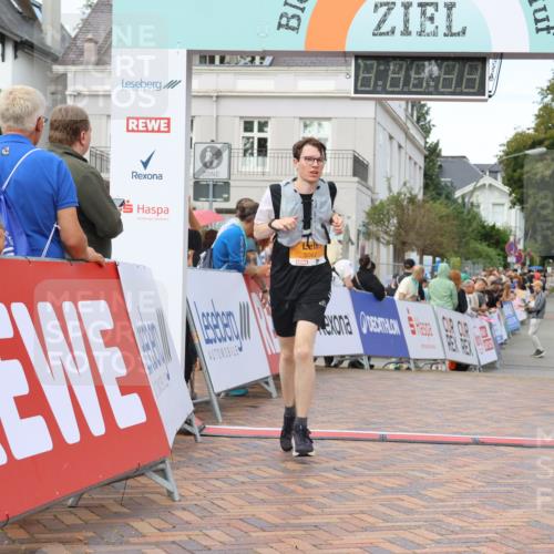 31.08.2025 - 21. Blankeneser Heldenlauf Strokosch-Dieckow http://msf.ph/oto/8703820 31.08.2025 13:00:33 Ziel 5062 meine-sportfotos.de