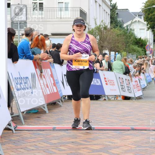 31.08.2025 - 21. Blankeneser Heldenlauf Strokosch-Dieckow http://msf.ph/oto/8703879 31.08.2025 12:59:47 Ziel 5127, 5601 meine-sportfotos.de