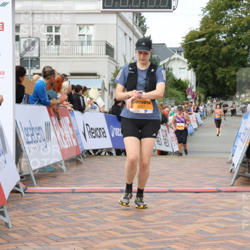 31.08.2025 - 21. Blankeneser Heldenlauf Strokosch-Dieckow http://msf.ph/oto/8703885 31.08.2025 12:59:42 Ziel 5127 meine-sportfotos.de