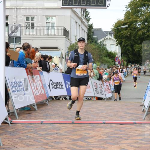 31.08.2025 - 21. Blankeneser Heldenlauf Strokosch-Dieckow http://msf.ph/oto/8703896 31.08.2025 12:59:41 Ziel 5127 meine-sportfotos.de