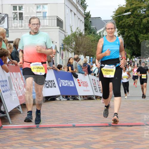 31.08.2025 - 21. Blankeneser Heldenlauf Strokosch-Dieckow http://msf.ph/oto/8703981 31.08.2025 10:34:01 Ziel 2378, 2563, 2120 meine-sportfotos.de