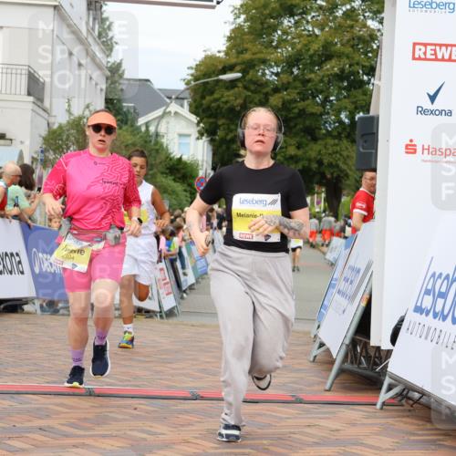 31.08.2025 - 21. Blankeneser Heldenlauf Strokosch-Dieckow http://msf.ph/oto/8704053 31.08.2025 10:33:03 Ziel 2104, 2129, 2130, 2128, 2122, 2337, 2695, 2694, 2464, 2658 meine-sportfotos.de