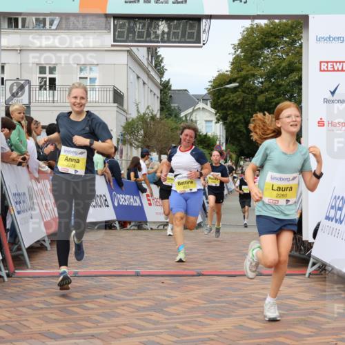 31.08.2025 - 21. Blankeneser Heldenlauf Strokosch-Dieckow http://msf.ph/oto/8704158 31.08.2025 10:31:49 Ziel 2077, 2407, 2280, 2462, 2340, 2278 meine-sportfotos.de