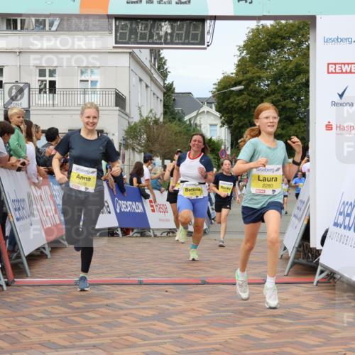 31.08.2025 - 21. Blankeneser Heldenlauf Strokosch-Dieckow http://msf.ph/oto/8704161 31.08.2025 10:31:49 Ziel 2077, 2407, 2280, 2462, 2340, 2278 meine-sportfotos.de