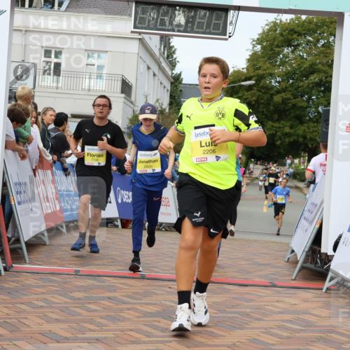 31.08.2025 - 21. Blankeneser Heldenlauf Strokosch-Dieckow http://msf.ph/oto/8704266 31.08.2025 10:30:55 Ziel 2594, 2376, 2136, 2168, 2600, 2206, 2309, 2310 meine-sportfotos.de