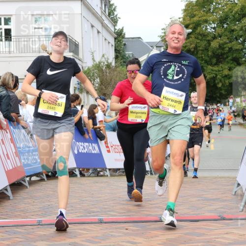 31.08.2025 - 21. Blankeneser Heldenlauf Strokosch-Dieckow http://msf.ph/oto/8704327 31.08.2025 10:30:15 Ziel 2445, 2444, 2616, 2253, 2226, 2588, 2731, 2543 meine-sportfotos.de