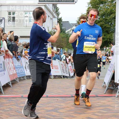 31.08.2025 - 21. Blankeneser Heldenlauf Strokosch-Dieckow http://msf.ph/oto/8704404 31.08.2025 10:29:33 Ziel 2578, 2614, 2615, 2684, 2538, 2558, 2277 meine-sportfotos.de
