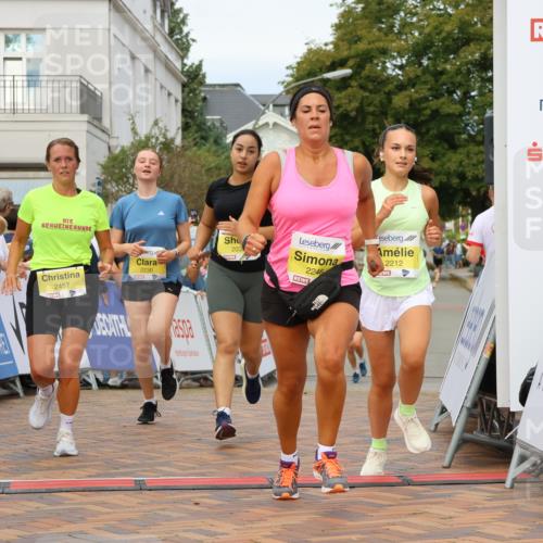 31.08.2025 - 21. Blankeneser Heldenlauf Strokosch-Dieckow http://msf.ph/oto/8704450 31.08.2025 10:29:02 Ziel 2719, 2246, 2035, 2457, 2212, 2143, 2230, 2381 meine-sportfotos.de