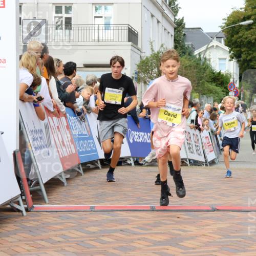 31.08.2025 - 21. Blankeneser Heldenlauf Strokosch-Dieckow http://msf.ph/oto/8704471 31.08.2025 10:28:52 Ziel 2060, 2346, 2718, 2719, 2143, 2387 meine-sportfotos.de