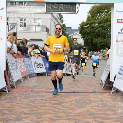 31.08.2025 - 21. Blankeneser Heldenlauf Strokosch-Dieckow http://msf.ph/oto/8704506 31.08.2025 10:28:38 Ziel 2173, 2727, 2697, 2700, 2351, 2687 meine-sportfotos.de