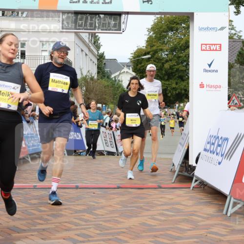 31.08.2025 - 21. Blankeneser Heldenlauf Strokosch-Dieckow http://msf.ph/oto/8704700 31.08.2025 10:26:46 Ziel 2022, 2057, 2013, 2749, 2648, 2607, 2646, 2487, 2354, 2296, 2478 meine-sportfotos.de