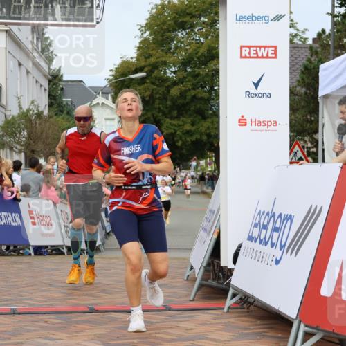 31.08.2025 - 21. Blankeneser Heldenlauf Strokosch-Dieckow http://msf.ph/oto/8704754 31.08.2025 10:26:13 Ziel 2736, 2777, 2046, 2671, 2564, 2447 meine-sportfotos.de
