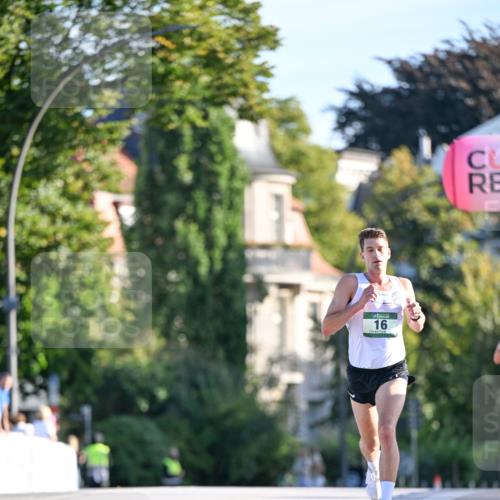 07.09.2025 - BARMER Alsterlauf Dr. Thomas Lammeyer http://msf.ph/oto/8704973 07.09.2025 09:17:42 Laufen 16 meine-sportfotos.de