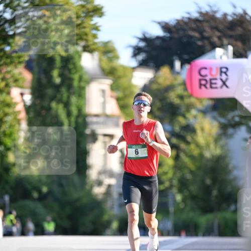 07.09.2025 - BARMER Alsterlauf Dr. Thomas Lammeyer http://msf.ph/oto/8704993 07.09.2025 09:17:46 Laufen 6 meine-sportfotos.de