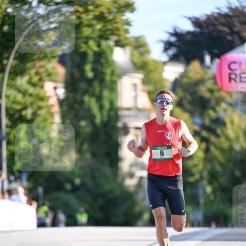 07.09.2025 - BARMER Alsterlauf Dr. Thomas Lammeyer http://msf.ph/oto/8704994 07.09.2025 09:17:46 Laufen  meine-sportfotos.de