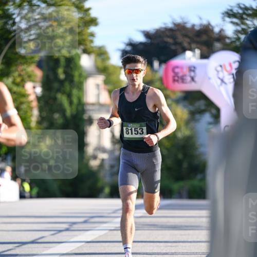 07.09.2025 - BARMER Alsterlauf Dr. Thomas Lammeyer http://msf.ph/oto/8705038 07.09.2025 09:18:05 Laufen 8153, 3 meine-sportfotos.de