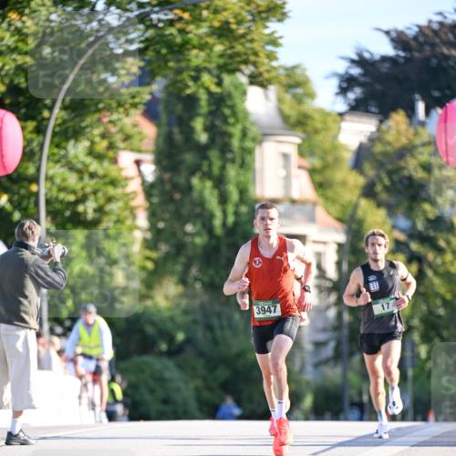 07.09.2025 - BARMER Alsterlauf Dr. Thomas Lammeyer http://msf.ph/oto/8705065 07.09.2025 09:18:49 Laufen 3947, 17 meine-sportfotos.de