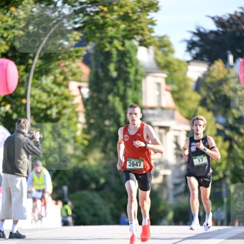 07.09.2025 - BARMER Alsterlauf Dr. Thomas Lammeyer http://msf.ph/oto/8705068 07.09.2025 09:18:50 Laufen 3947, 17 meine-sportfotos.de