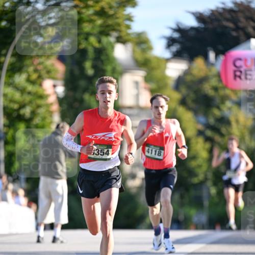 07.09.2025 - BARMER Alsterlauf Dr. Thomas Lammeyer http://msf.ph/oto/8705136 07.09.2025 09:19:08 Laufen 354, 4118 meine-sportfotos.de