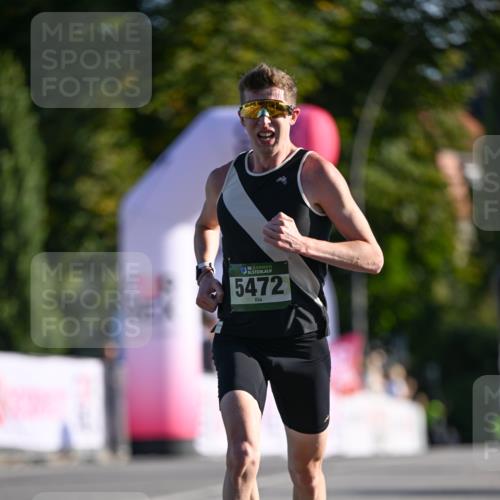 07.09.2025 - BARMER Alsterlauf Dr. Thomas Lammeyer http://msf.ph/oto/8705172 07.09.2025 09:19:20 Laufen 136, 5472 meine-sportfotos.de