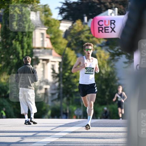 07.09.2025 - BARMER Alsterlauf Dr. Thomas Lammeyer http://msf.ph/oto/8705175 07.09.2025 09:19:27 Laufen 3083 meine-sportfotos.de