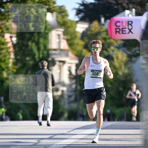 07.09.2025 - BARMER Alsterlauf Dr. Thomas Lammeyer http://msf.ph/oto/8705181 07.09.2025 09:19:27 Laufen 3083 meine-sportfotos.de
