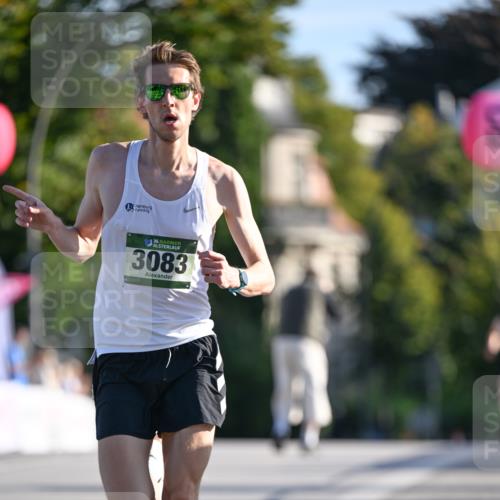 07.09.2025 - BARMER Alsterlauf Dr. Thomas Lammeyer http://msf.ph/oto/8705197 07.09.2025 09:19:29 Laufen 36, 3083 meine-sportfotos.de