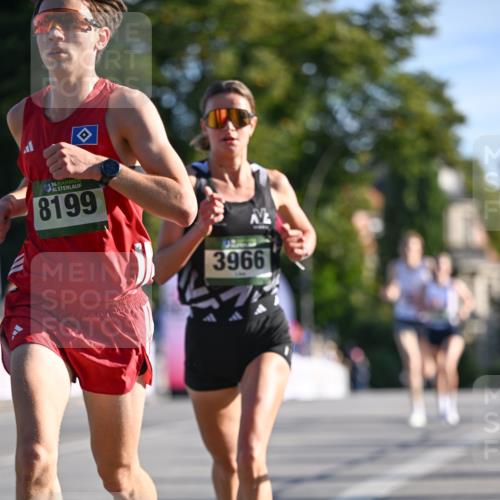 07.09.2025 - BARMER Alsterlauf Dr. Thomas Lammeyer http://msf.ph/oto/8705279 07.09.2025 09:20:05 Laufen 136, 8199, 3966 meine-sportfotos.de