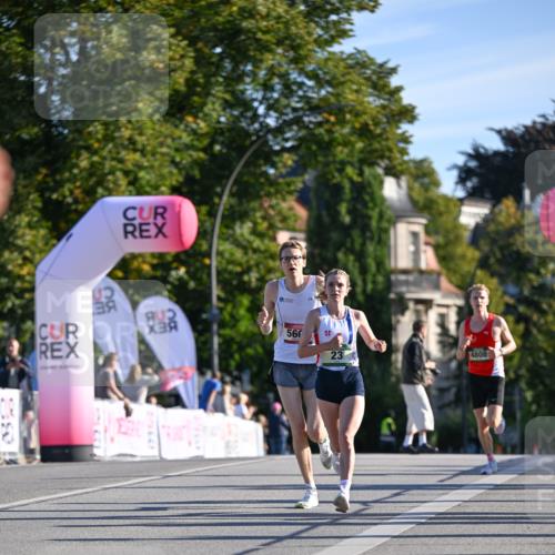 07.09.2025 - BARMER Alsterlauf Dr. Thomas Lammeyer http://msf.ph/oto/8705280 07.09.2025 09:20:06 Laufen 842, 560, 30, 23, 4808 meine-sportfotos.de