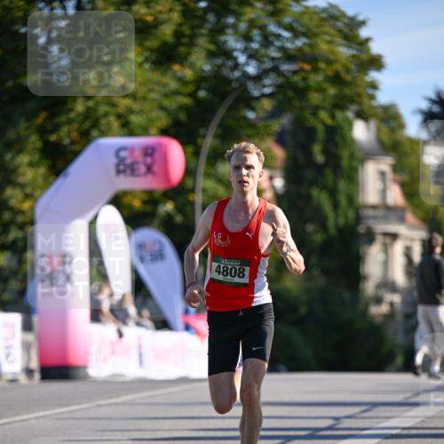 07.09.2025 - BARMER Alsterlauf Dr. Thomas Lammeyer http://msf.ph/oto/8705300 07.09.2025 09:20:09 Laufen 4808 meine-sportfotos.de