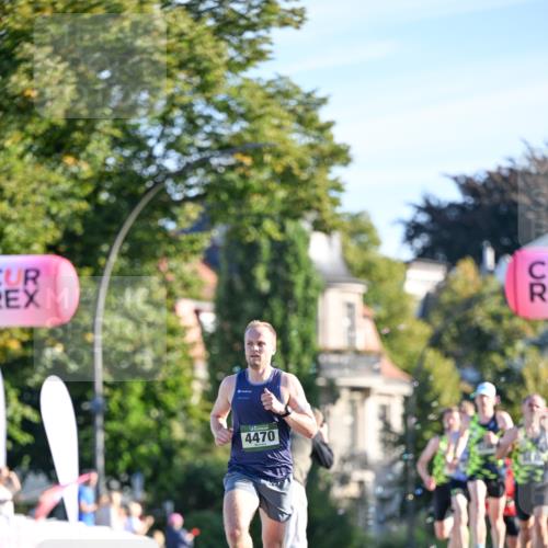 07.09.2025 - BARMER Alsterlauf Dr. Thomas Lammeyer http://msf.ph/oto/8705336 07.09.2025 09:20:24 Laufen 4470 meine-sportfotos.de