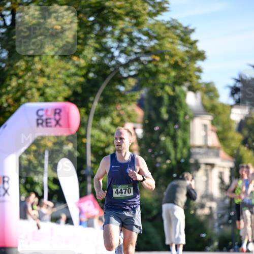 07.09.2025 - BARMER Alsterlauf Dr. Thomas Lammeyer http://msf.ph/oto/8705341 07.09.2025 09:20:25 Laufen 4470 meine-sportfotos.de