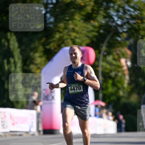 07.09.2025 - BARMER Alsterlauf Dr. Thomas Lammeyer http://msf.ph/oto/8705347 07.09.2025 09:20:25 Laufen 4470 meine-sportfotos.de