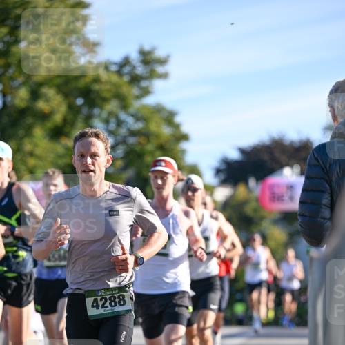 07.09.2025 - BARMER Alsterlauf Dr. Thomas Lammeyer http://msf.ph/oto/8705370 07.09.2025 09:20:30 Laufen 1836, 4288, 1040 meine-sportfotos.de