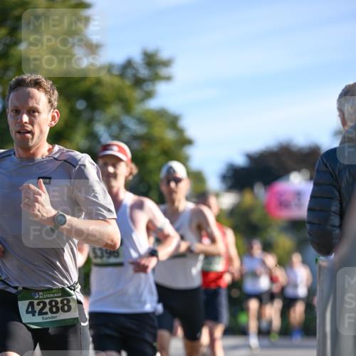 07.09.2025 - BARMER Alsterlauf Dr. Thomas Lammeyer http://msf.ph/oto/8705372 07.09.2025 09:20:30 Laufen 36, 4288, 396 meine-sportfotos.de