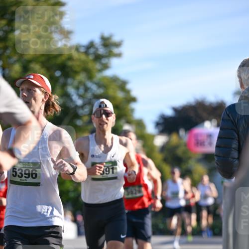 07.09.2025 - BARMER Alsterlauf Dr. Thomas Lammeyer http://msf.ph/oto/8705375 07.09.2025 09:20:30 Laufen 36, 5396, 891 meine-sportfotos.de