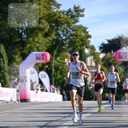07.09.2025 - BARMER Alsterlauf Dr. Thomas Lammeyer http://msf.ph/oto/8705386 07.09.2025 09:20:33 Laufen 5390, 8204, 4647 meine-sportfotos.de