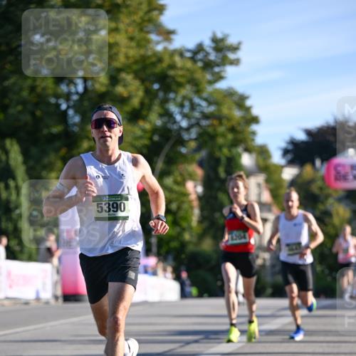07.09.2025 - BARMER Alsterlauf Dr. Thomas Lammeyer http://msf.ph/oto/8705394 07.09.2025 09:20:34 Laufen 136, 5390, 1264 meine-sportfotos.de