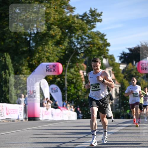 07.09.2025 - BARMER Alsterlauf Dr. Thomas Lammeyer http://msf.ph/oto/8705457 07.09.2025 09:20:47 Laufen 5203, 5206 meine-sportfotos.de