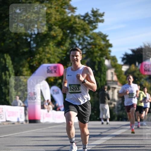 07.09.2025 - BARMER Alsterlauf Dr. Thomas Lammeyer http://msf.ph/oto/8705462 07.09.2025 09:20:47 Laufen 5203, 1206 meine-sportfotos.de