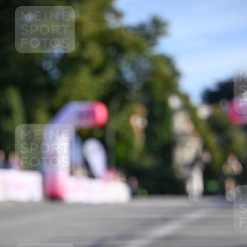 07.09.2025 - BARMER Alsterlauf Dr. Thomas Lammeyer http://msf.ph/oto/8705502 07.09.2025 09:20:53 Laufen  meine-sportfotos.de
