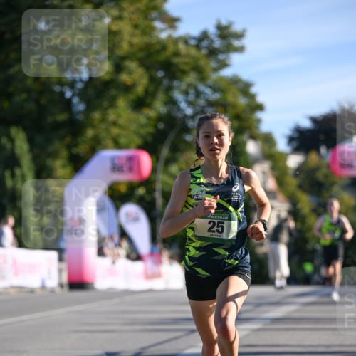 07.09.2025 - BARMER Alsterlauf Dr. Thomas Lammeyer http://msf.ph/oto/8705516 07.09.2025 09:20:58 Laufen 25 meine-sportfotos.de