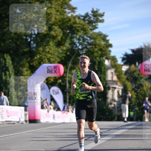 07.09.2025 - BARMER Alsterlauf Dr. Thomas Lammeyer http://msf.ph/oto/8705533 07.09.2025 09:21:02 Laufen 5660 meine-sportfotos.de