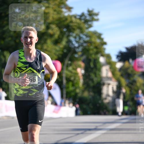 07.09.2025 - BARMER Alsterlauf Dr. Thomas Lammeyer http://msf.ph/oto/8705540 07.09.2025 09:21:03 Laufen 66 meine-sportfotos.de