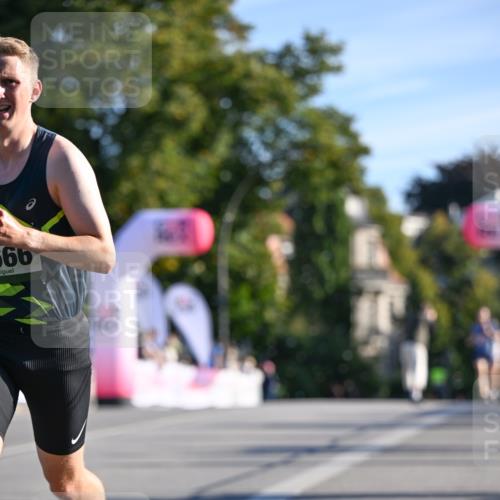 07.09.2025 - BARMER Alsterlauf Dr. Thomas Lammeyer http://msf.ph/oto/8705542 07.09.2025 09:21:03 Laufen 566, 34 meine-sportfotos.de